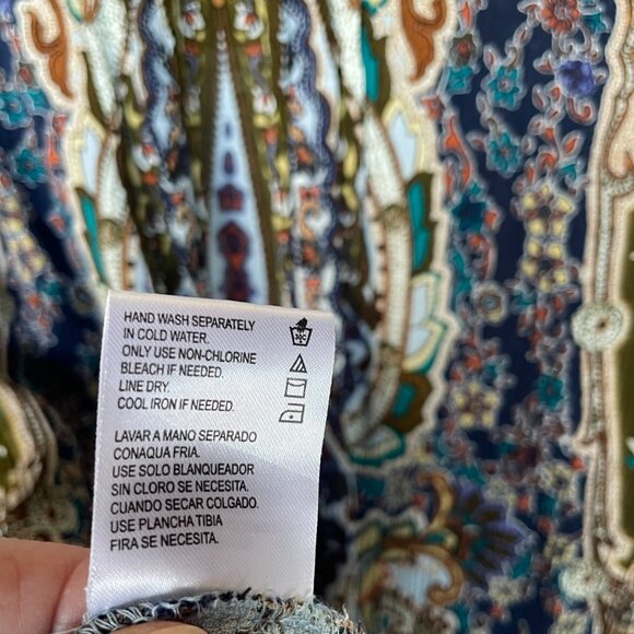 Bila Women Owned Teal Paisley Boho Blouse Size Small NWT - Picture 12 of 12